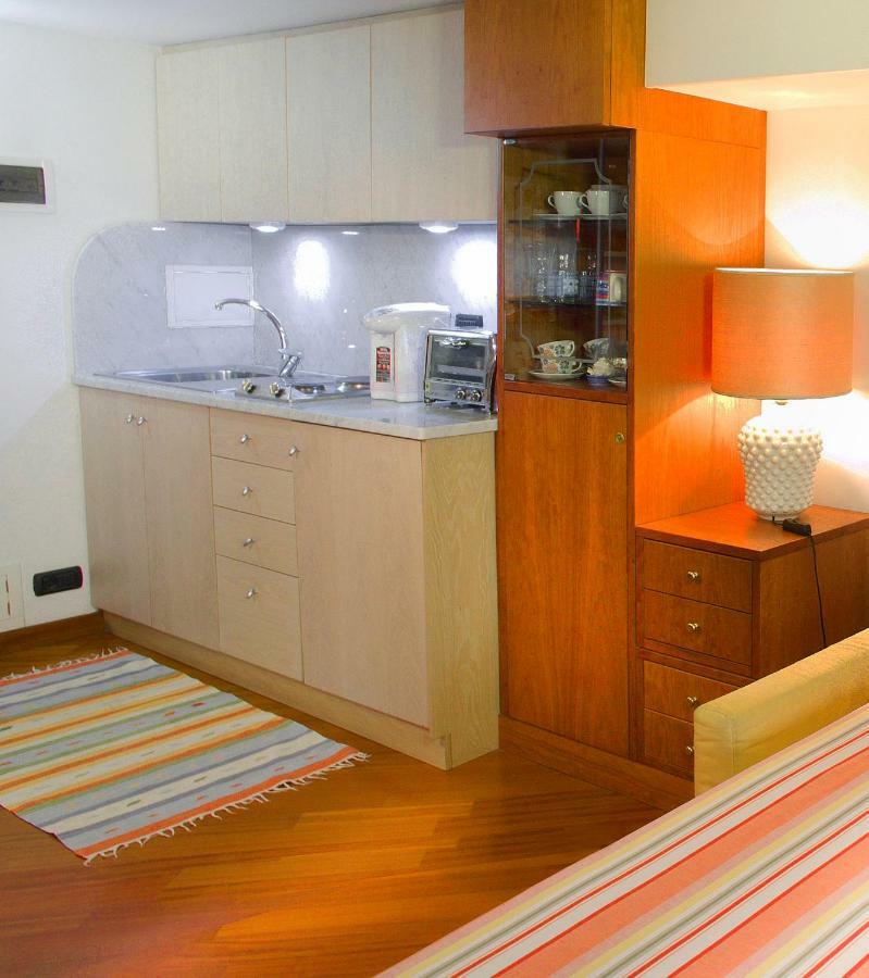 Elegante Monolocale Genova Apartamento Exterior foto